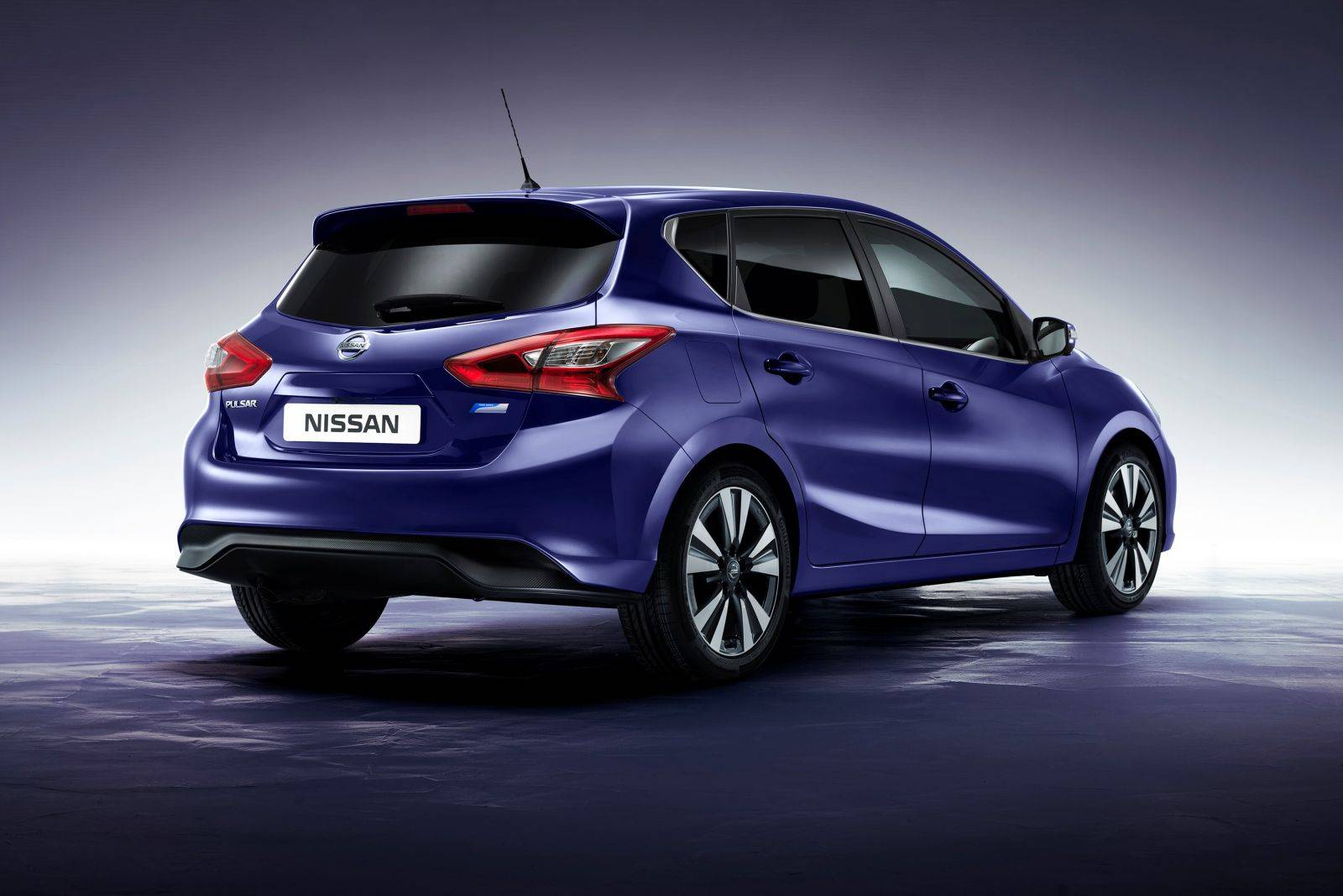 Nissan introduces new 2014 Nissan Pulsar